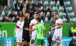 Bundesliga'da hakem hatası: Yanlış oyuncuya kırmızı kart gösterildi!