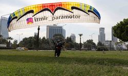 İzmir'de paramotor turları başladı