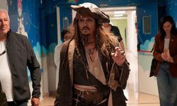 Johhny Depp'ten kanserli çocuklara unutulmayacak sürpriz