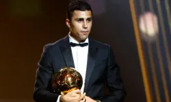 Ballon d'Or ödülünü Manchester City oyuncusu Rodri aldı