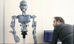 Yerli insansı robot "Tomyris" tanıtıldı