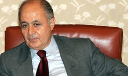 Ahmet Necdet Sezer kimdir?