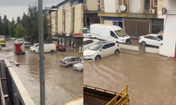 İzmir'de son dakika: Çamdibi sular altında!