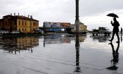 İzmir'e sağanak yağış uyarısı: Planı olanlar hemen okusun!