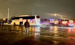 Yolcu otobüsüyle işçi servisi çarpıştı: Çok sayıda yaralı!