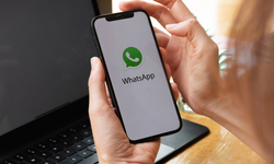 WhatsApp’a yeni özellik: Sesli mesajlar artık yazıya dökülecek!