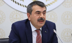 Bakan Tekin duyurdu: Milli Takım marşını öğrenciler mi yazacak?