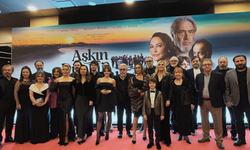 "Aşkın Dünkü Çocukları" filmi, yıldızların katılımıyla tanıtıldı