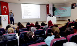 İzmir Bayraklı Belediyesi’nden rahim ağzı kanseri farkındalık semineri