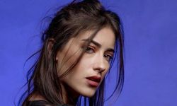 Hazal Kaya üzüm yeme akımına katılamadığı için dudaklarını yedi!