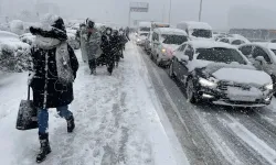 İstanbul’a beklenen kar neden yağmıyor? Uzmanlar açıkladı