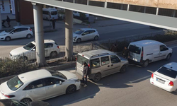 İzmir Karşıyaka'da zincirleme trafik kazası