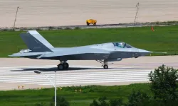 Çin'de gizli jet sırlarını satan mühendis idam edildi