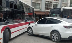 Konak'ta trafik sıkışıklığı çileye dönüştü!