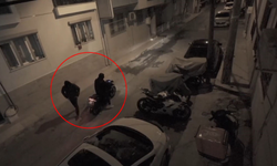 İzmir'de ilginç olay: Motosikletin hız göstergesini çalıp kaçtılar!