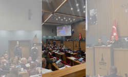 İzBB Meclisi'nde tartışma: AK Parti'li isim, İmamoğlu'na eski başkan deyince ortalık gerildi