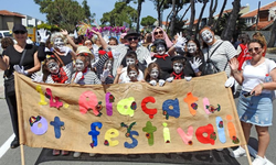 Alaçatı Ot Festivali kortejle görsel şölene dönüştü