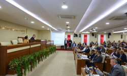 Başkan Tugay ve Kınay, Karabağlar’da muhtarlarla buluştu