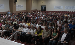 İzmir’de Sendikal Haklar ve Özgürlükler Kurultayı düzenlendi