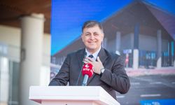 İzmir Büyükşehir Belediyesi'nden emeklilere bin lira yardım