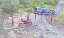 İzmir'de kaçak kazı yaparken ormanı yakan 5 defineci tutuklandı!