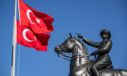 Cemil Tugay’dan 19 Mayıs çağrısı: İzmir’in tarih yazacağı gün olacak