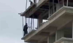 2 yaşındaki kızıyla birlikte intihara teşebbüs etti!