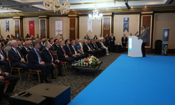 İzmir'de mesleki eğitimin geleceği masaya yatırıldı