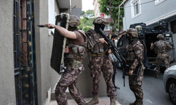 İzmir'de suç örgütüne operasyon: Çete çökertildi!