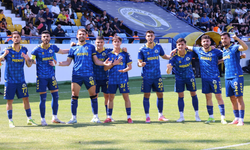 Menemen FK, Beyoğlu Yeni Çarşı’yı 3 Golle Geçti