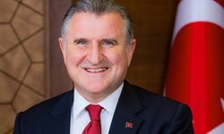 Bakan Bak’tan hentbol şampiyonlarına tebrik