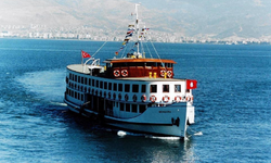 Rotamız üniversite: Bergama vapuru YKS öğrencilerine çalışma alanı oluyor
