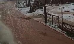 Sivas’ta sağanak ve dolu sele yol açtı