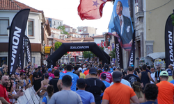 2 bin 606 sporcu Salomon Çeşme Maratonu'nda koştu