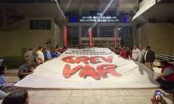 İzmir'de büyük grev, 23 bin işçi katılıyor