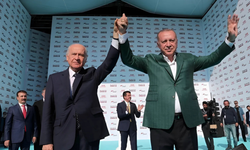 Devlet Bahçeli: İran'a yapılan operasyon bir yönüyle Türkiye'ye verilmiş sinsi bir mesajdır