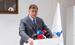Cemil Tugay'dan sendikaya cevap: Kamuoyunu yanıltmak için doğru olmayan iddialarda bulunuyor