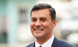 Sanatçılardan Ferdi Zeyrek için taziye paylaşımları