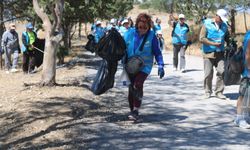 “Kirletme, Temiz Tut!” Foça’da çevre hareketi büyüyor