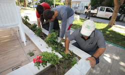Menderes Belediye Başkanı İlkay Çiçek sahada çalışmaları denetledi