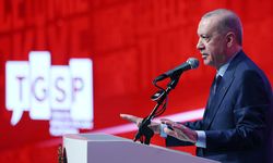 Cumhurbaşkanı Erdoğan'dan Türkiye Gençlik Zirvesi'nde önemli açıklamalar!