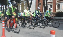 İzmir'de Yeşilay bisiklet turunda sağlıklı yaşam için pedal çevrildi