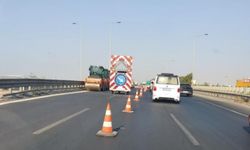 Çiğli yönünde yol çalışması trafiği kilitledi