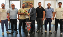 Kırkpınar finalisti Feyzullah Aktürk’ten Başkan Dutlulu’ya şampiyonluk sözü