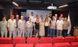 İzmir'de Kosova Paneli büyük ilgi gördü
