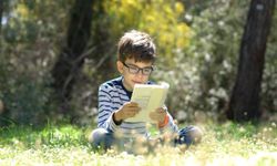 Disleksi ve DEHB’li çocuklar için tatilde destek şart