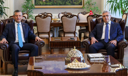Özgür Özel Cumhuriyet Başsavcısı'nı ziyaret etti