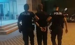Aranan şüpheli İzmir polisi tarafından yakalandı!