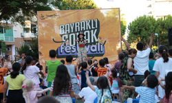 Bayraklı Sokak Festivali’nde çocuklar doyasıya eğlendi