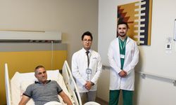 Böbreğinden 100’e yakın taş çıkarıldı